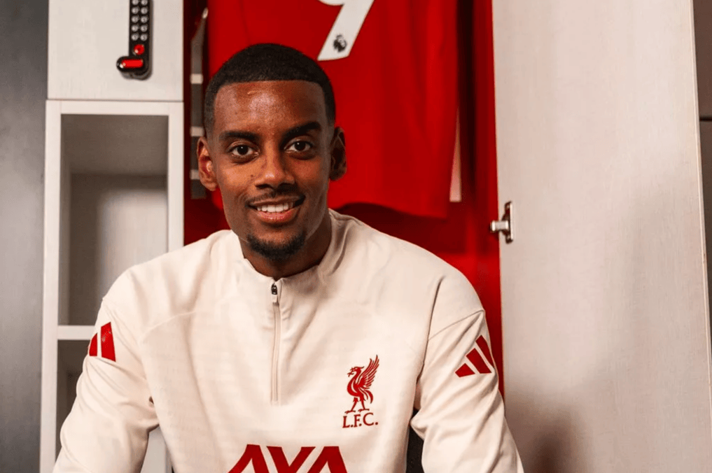 标王驾到！伊萨克正式加入利物浦合练 1.25亿镑=进球如麻